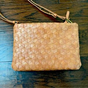 Madewell The Puff Crossbody Bag: Woven